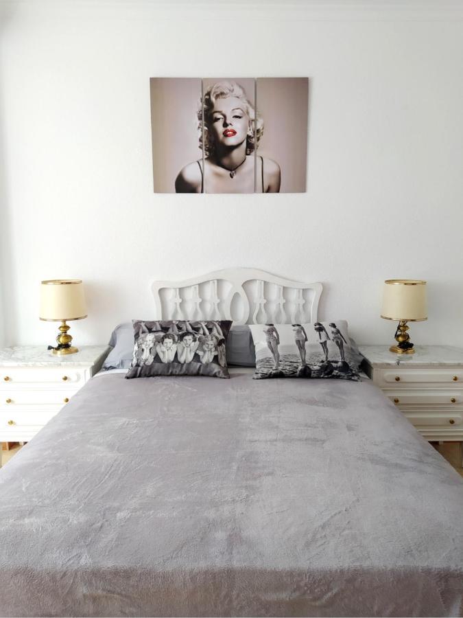 Movie Stars Apartment, กันดิอา ภายนอก รูปภาพ