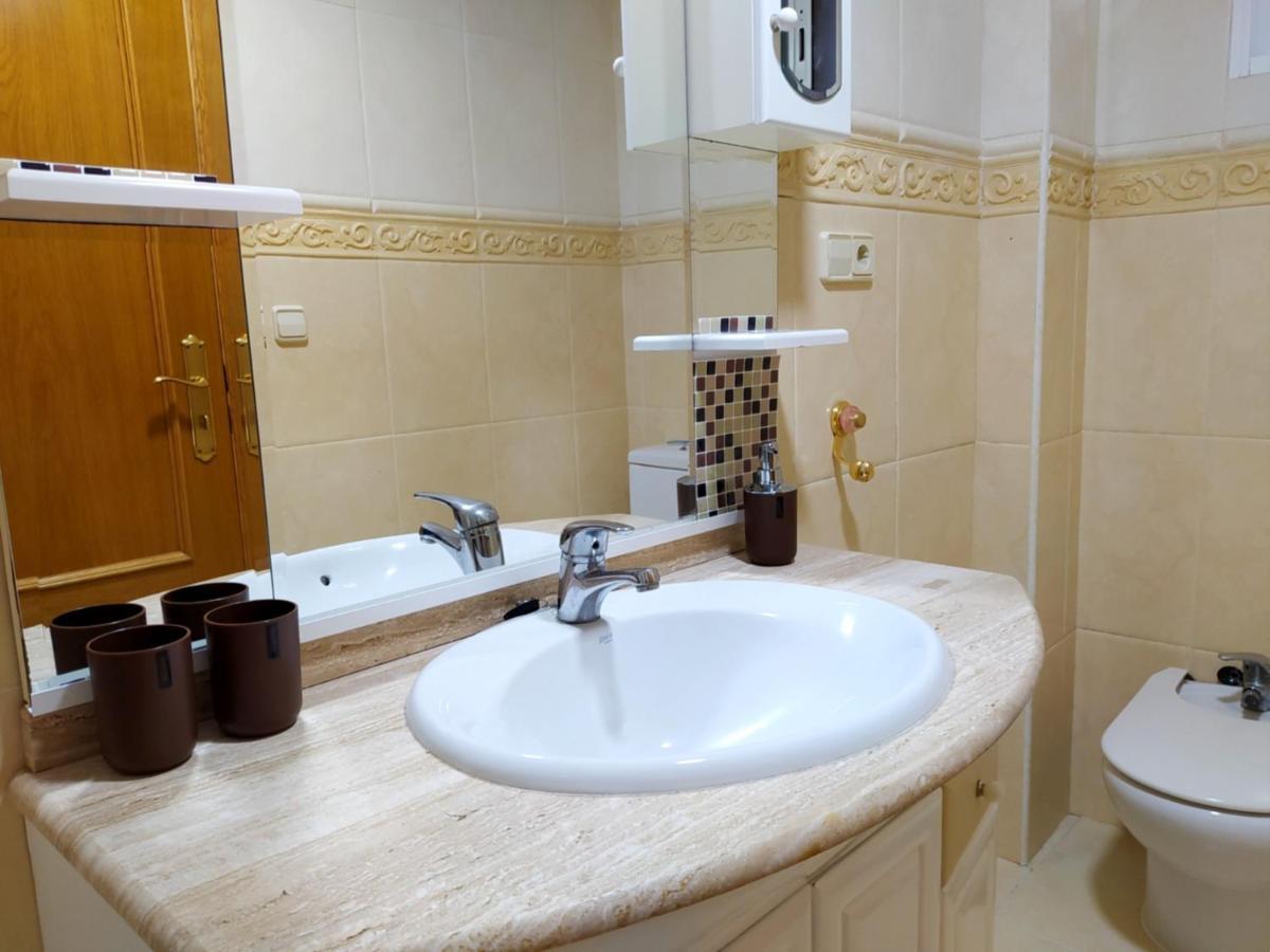 Movie Stars Apartment, กันดิอา ภายนอก รูปภาพ
